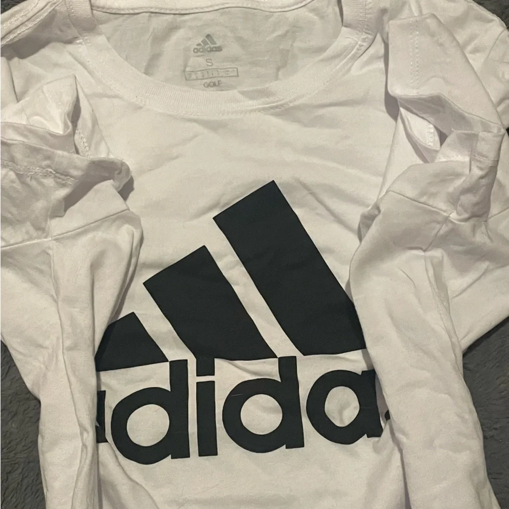 Adidas basic white tee - Picture 3 of 4